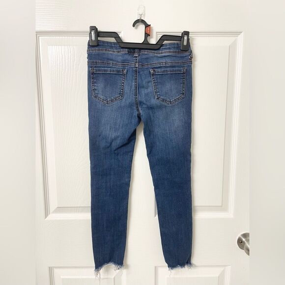 Art Class Girls Super Skinny Jeans with Floral Embroidery – Size 7 - Picture 4 of 5